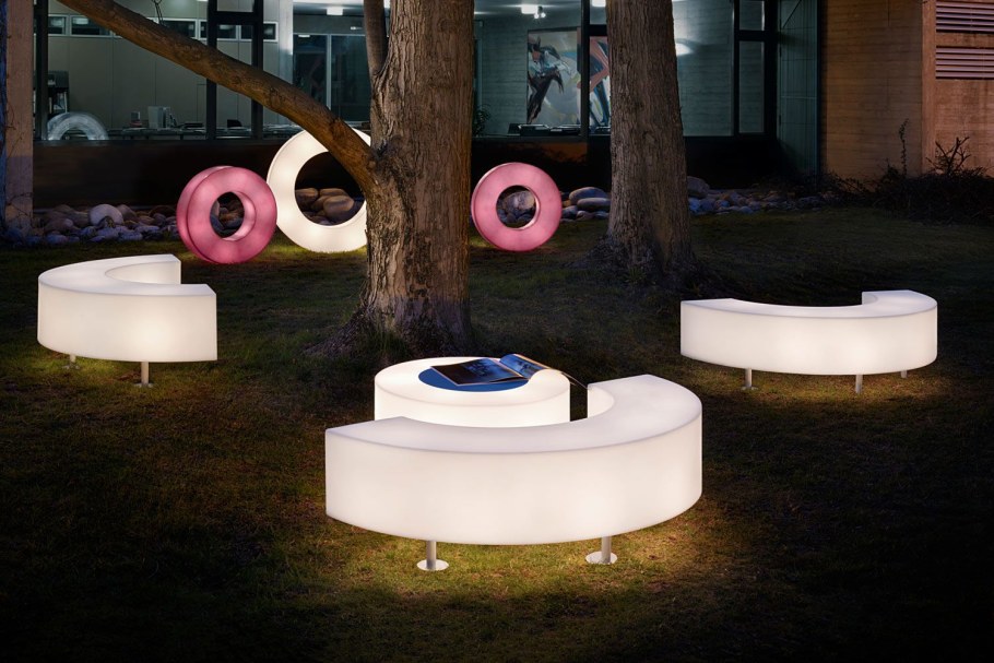 Скамейки уличные с подсветкой