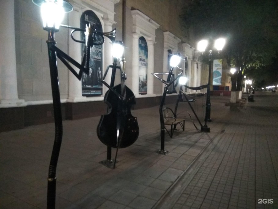 Оркестр уличных фонарей Оренбург