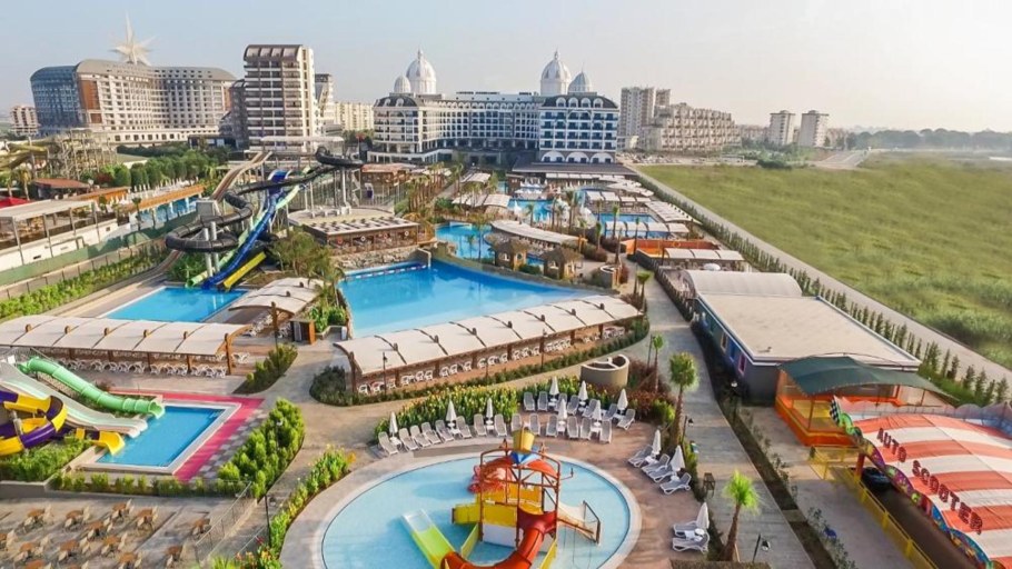 Охта парк бассейн зимой