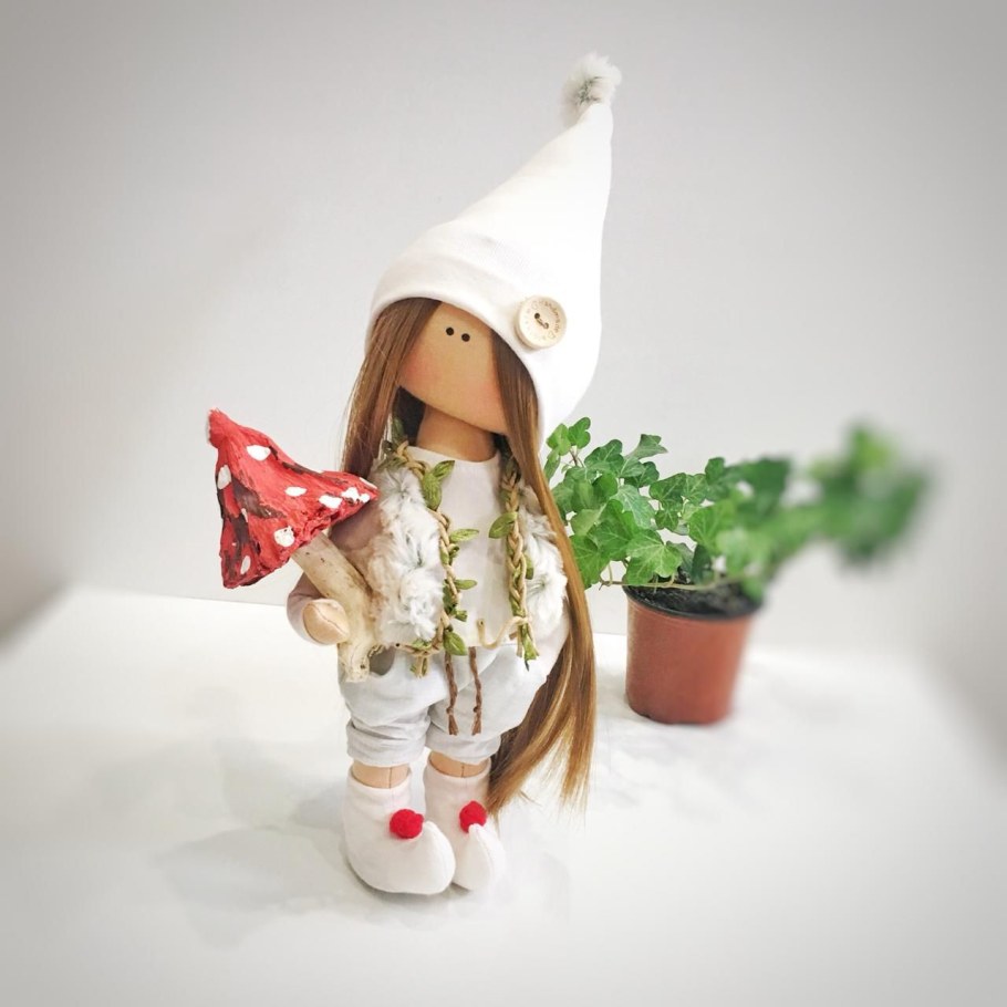 Маленькие интерьерные куклы