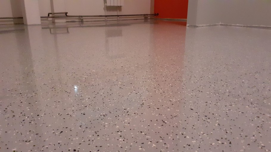 Наливной пол Юнис Горизонт универсальный