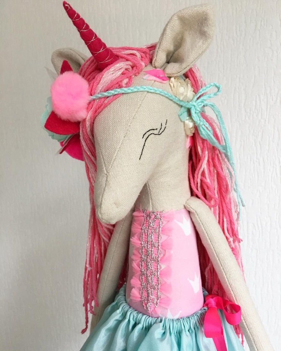 Мягкая плюшевая игрушка Единорог лекало