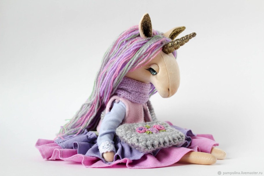 Текстильные куклы блондинки