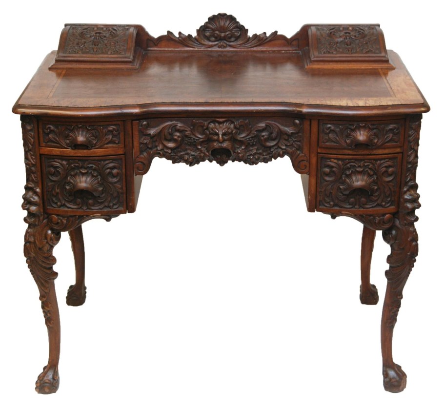 Стол для гостиной