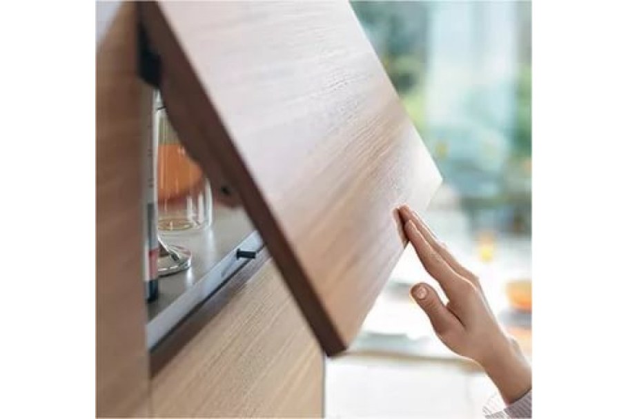 Блюм пуш врезной