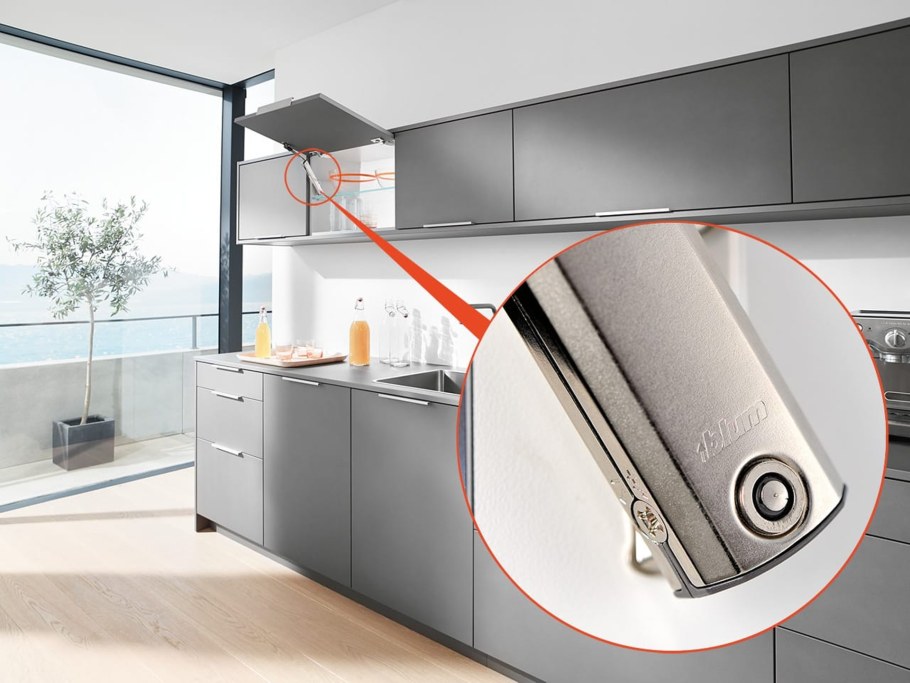 Направляющими 90% выдвижения Salice Guide Push to open