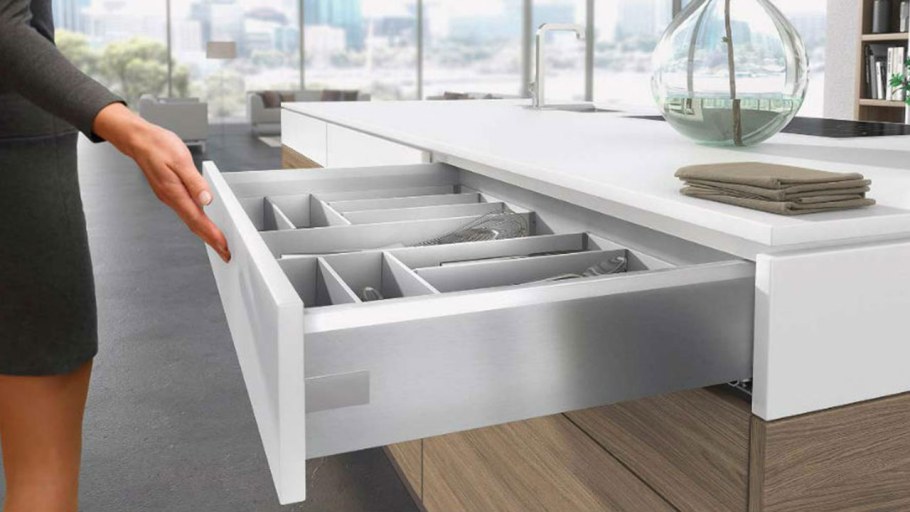 Шариковые направляющие для выдвижных ящиков Хеттих