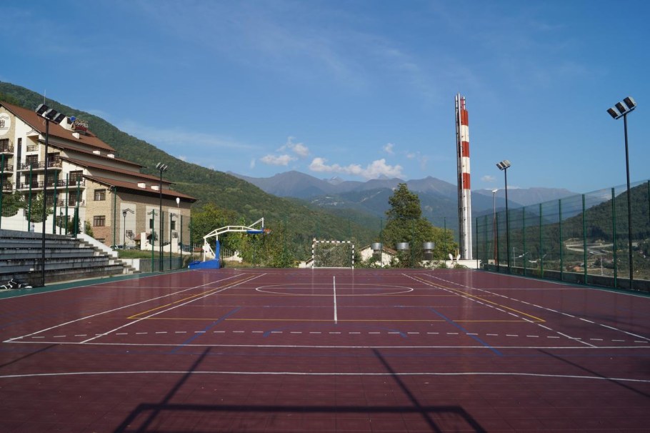 Гостиница Беларусь красная Поляна бассейн