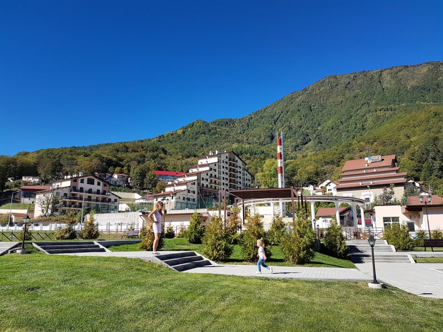 Поляна 1389 Сочи красная Поляна бассейн открытый