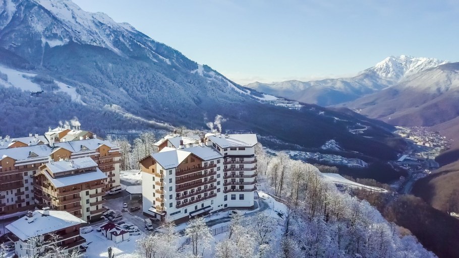 Горная Олимпийская деревня роза Хутор