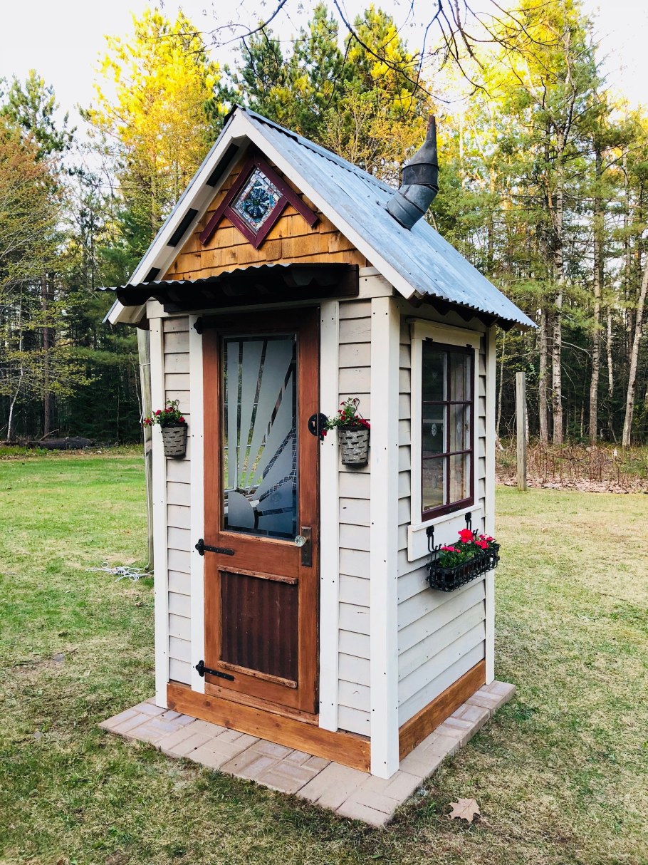 Туалет дачный