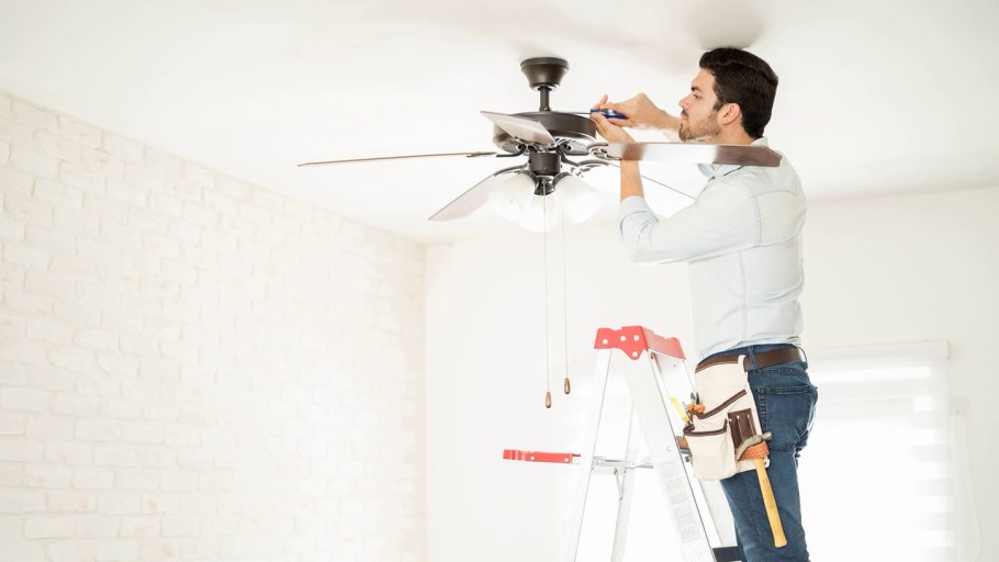 Монтаж натяжного потолка