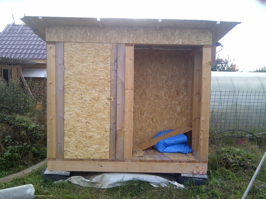 Сарай из ОСБ 2на2