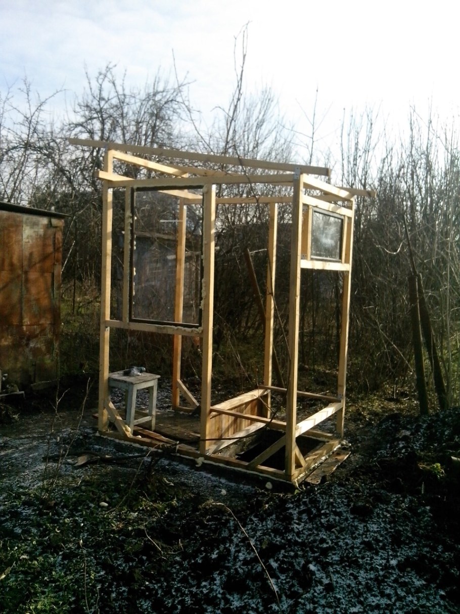 Летний душ из ОСП своими руками