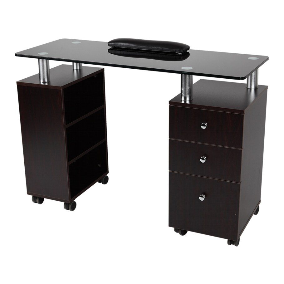 Маникюрный столик складной