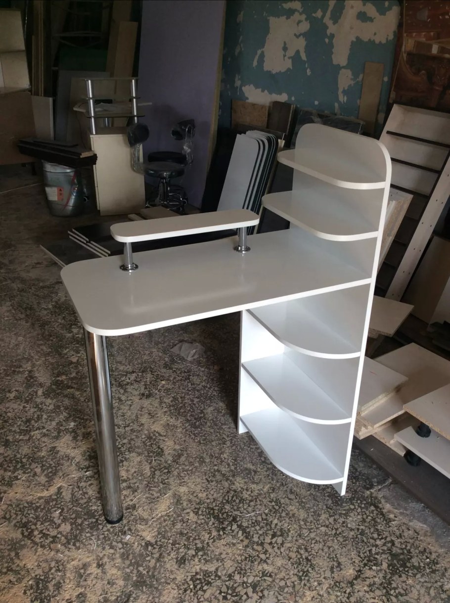 Маникюрный стол Катрин next с ящиками