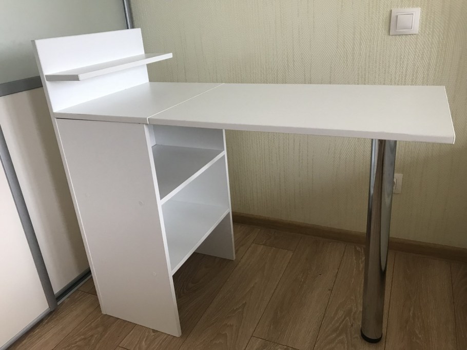 Стол маникюрный "Милан 2" складной MASSCOMPLEKT ,белый