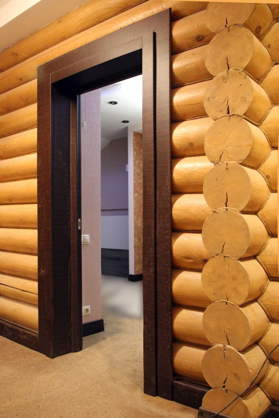 Межкомнатные двери в срубе