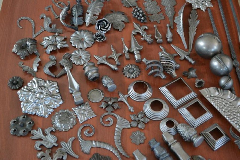 Декоративные штампованные элементы