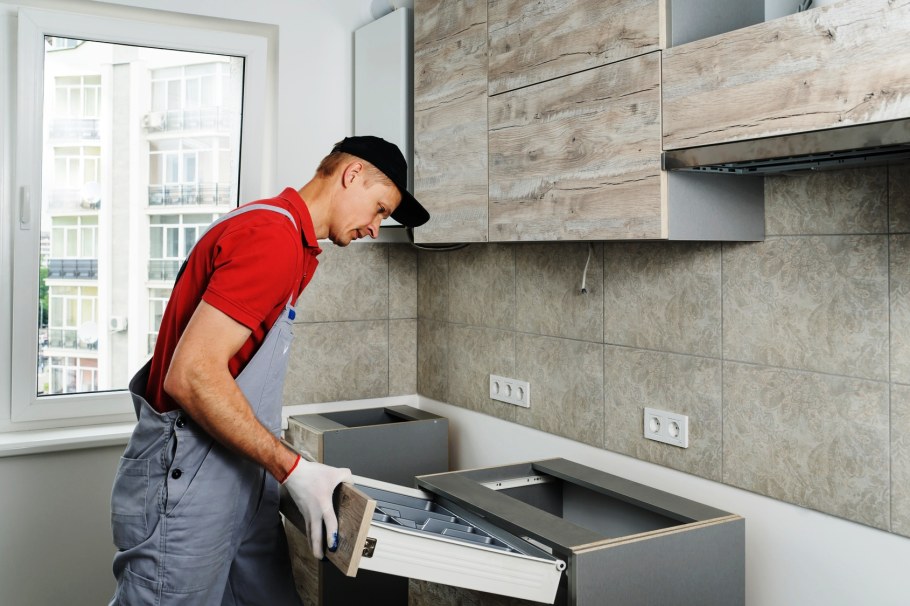 Сборщик кухни