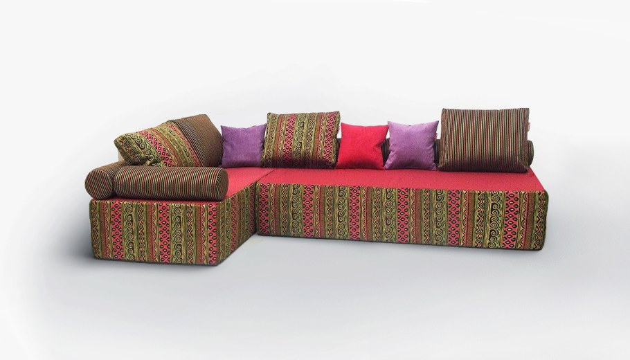 Диван в Восточном стиле