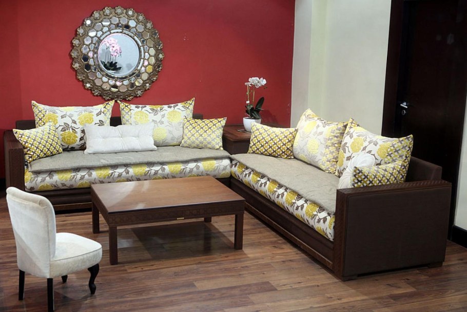 Диван в марокканском стиле