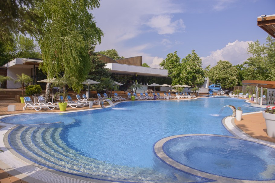 Бассейн Сан тропе Ростов-на-Дону