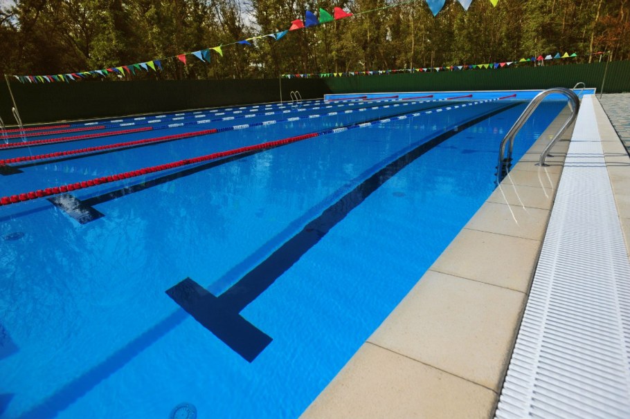 Спортивно оздоровительный комплекс Ромашка Таганрог