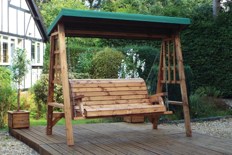 Качели деревянные