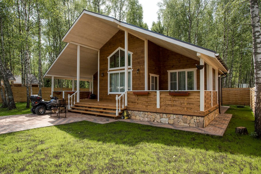 Дачный домик из бруса