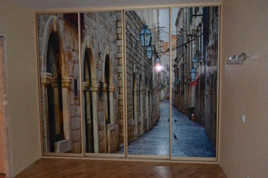 Шкаф купе с фотопечатью улица