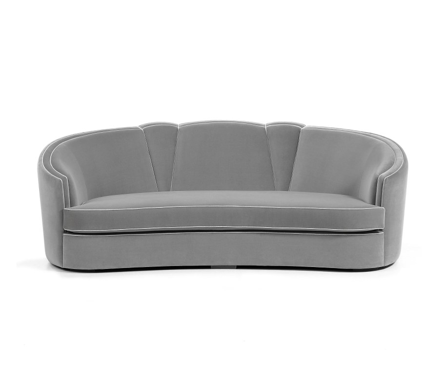 Диван с изогнутой спинкой