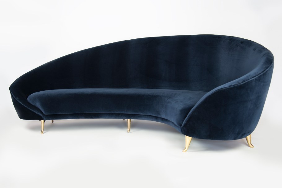 Полукруглый диванчик