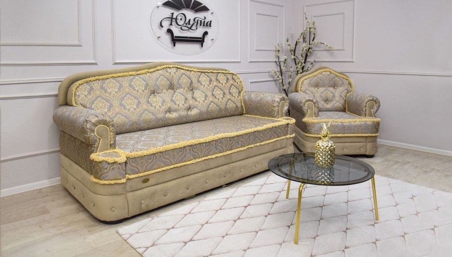 Стул массив ресничка