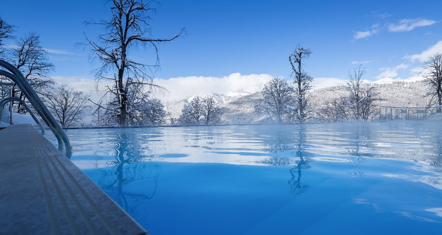 Открытый бассейн Инфинити