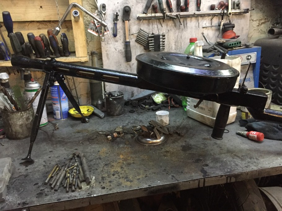 Самодельный верстак в гараж