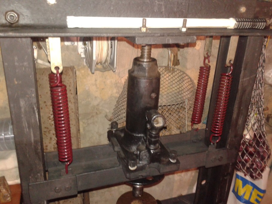 Пресс-рама под гидрав. Домкрат до 12т 120*500*510мм