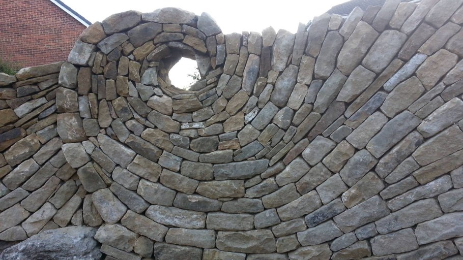 Кладка из природного камня