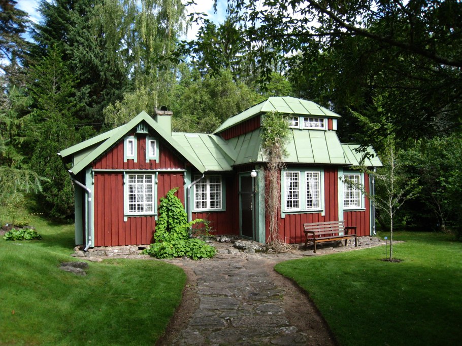 Хижина Уинклер (англ.: Winckler Cottage)