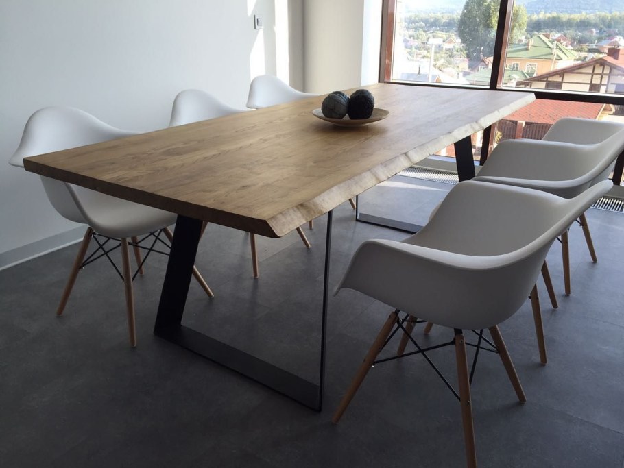 Обеденный стол в стиле Минимализм