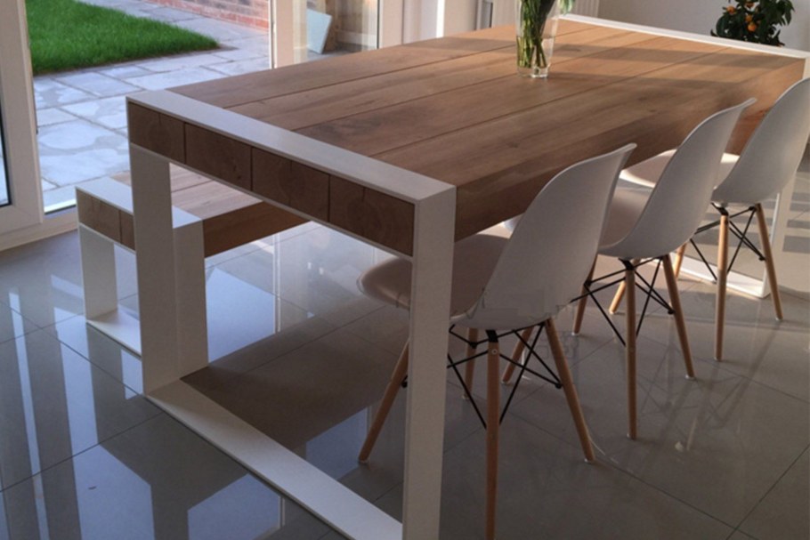 Круглый стол Минимализм