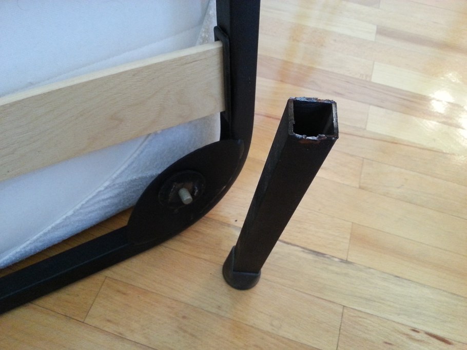 Обшивка спинки дивана