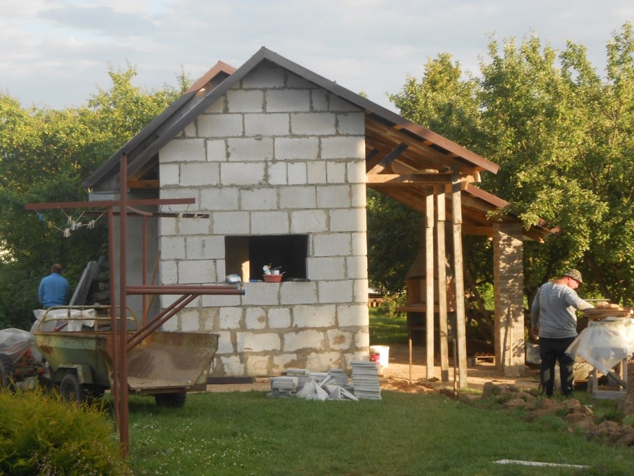 Баня с мансардой 4х6 из керамзитобетонных блоков