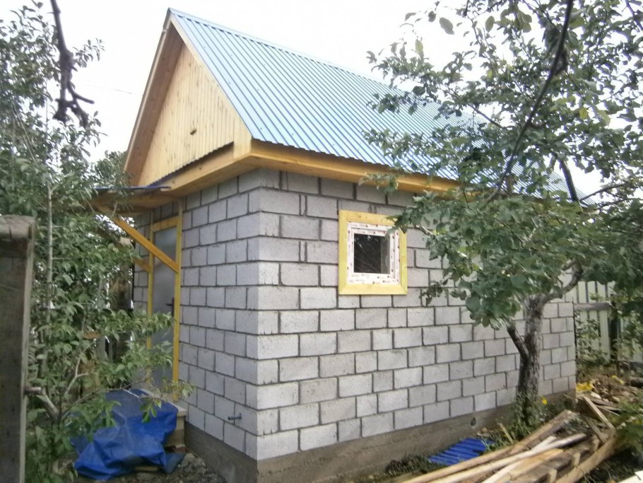 Гараж из пеноблоков