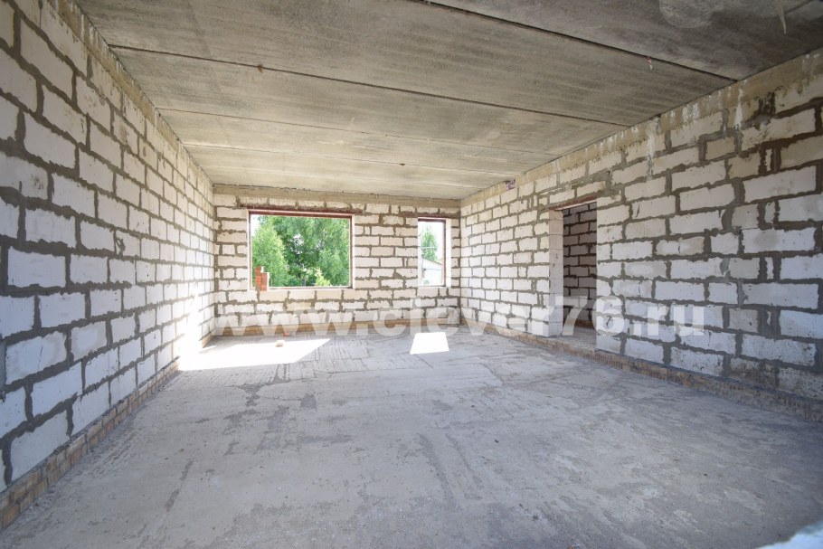 Таунхаус без отделки