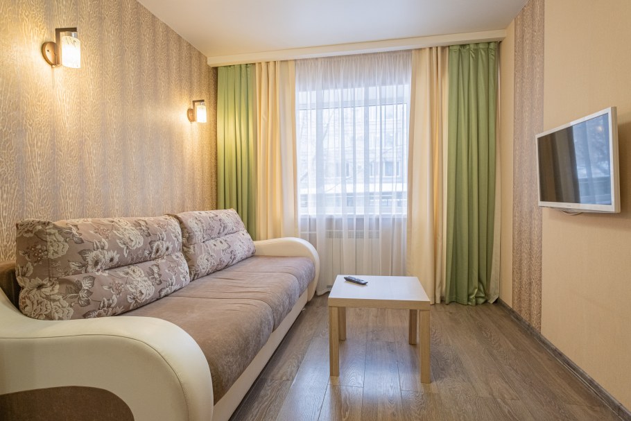 Рабочие в квартире