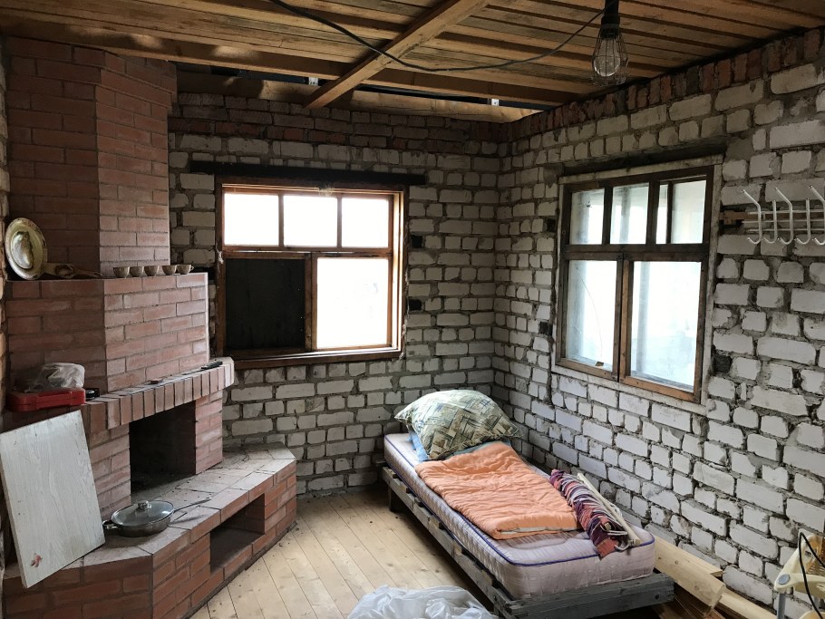 Дачный домик из кирпича