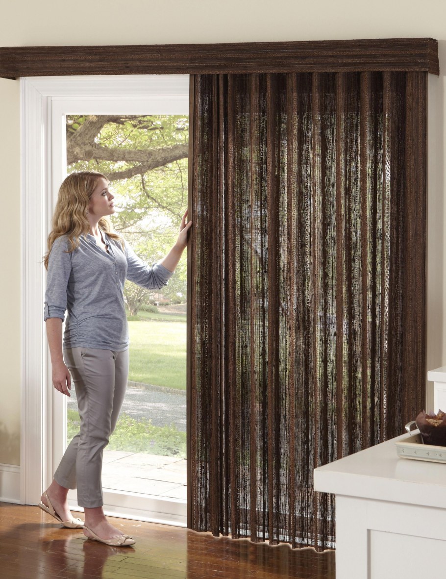 Двери жалюзи