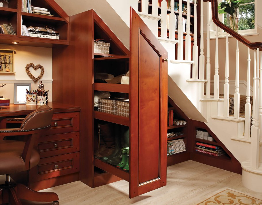 Декор лестницы в частном доме