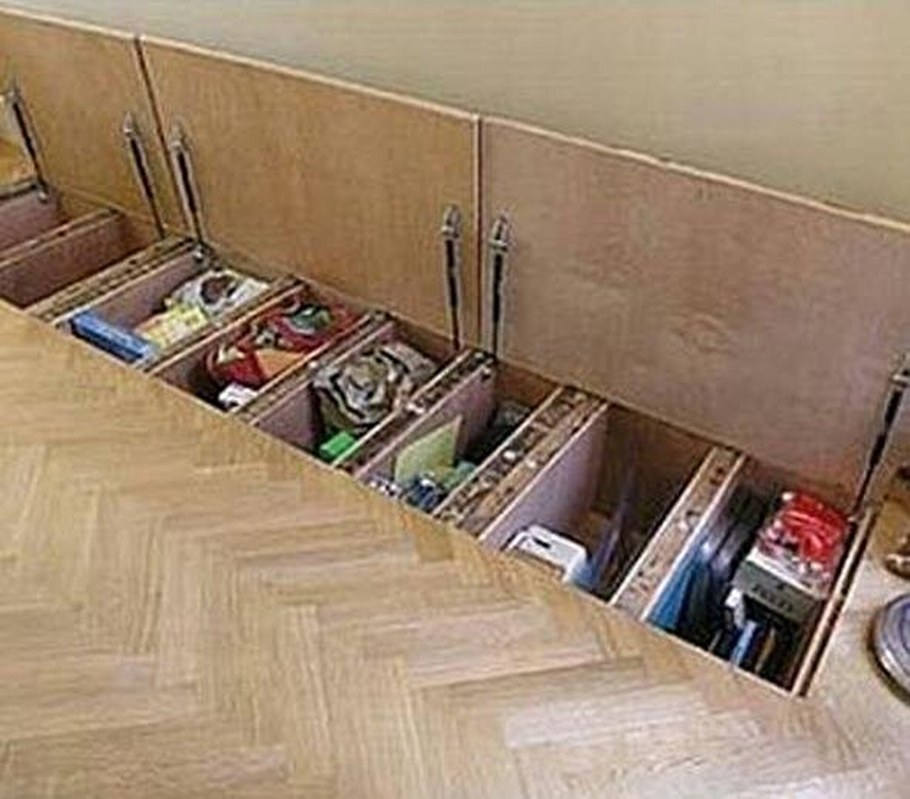 Места для хранения в полу